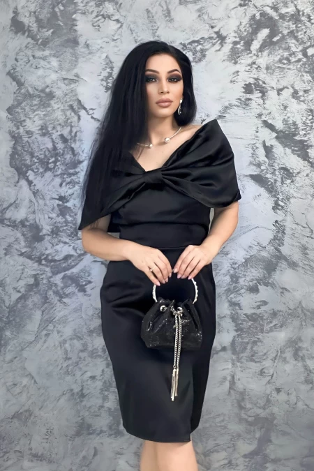 Frauenkleid 004 schwarz Ryori