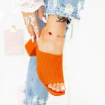 Damenschuhe mit einer dicken Ferse M325-1 Orange Mei