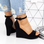 Sandalen auf der 2HXS23 -Plattform schwarz | Mei