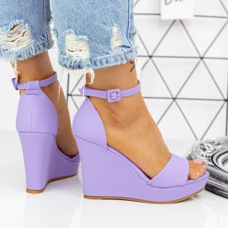 Sandalen auf der 2HXS23 -Plattform lila Mei