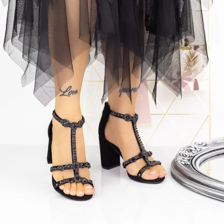 Sandalen mit dicken Absätzen 2xkk117 Black | Mei