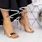 Sandalen mit einem dünnen Absatz 2xkk72 Champagner | Mei