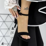 Sandalen mit einer dünnen Ferse 2xkk90 schwarz | Mei