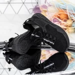 Frauen Sportschuhe E17 Black | Mei