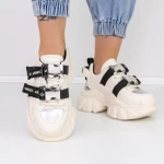 Sportschuhe auf der weißen D10 -Plattform Mei