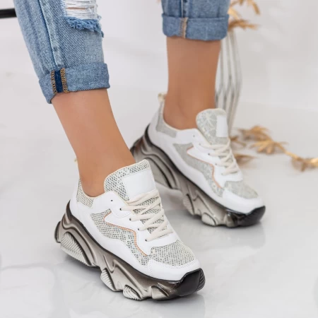Sportschuhe auf dem SZ235 Beige Mei