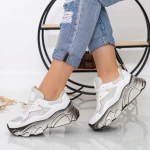 Sportschuhe auf dem SZ235 Beige Mei