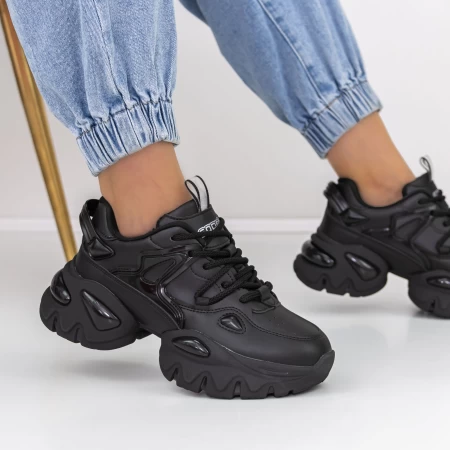 Sportschuhe auf der Plattform 2023-12 Black | Mei