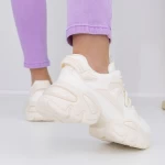 Sportschuhe auf der Plattform 2023-12 Beige | Mei