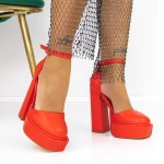 Dicke Fersenschuhe und 3KV2 -Plattform dunkelrot Mei
