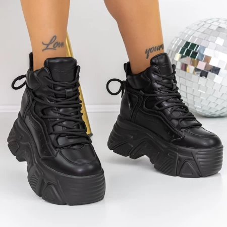 Stiefel auf der 3SJN3 -Plattform Black | Mei