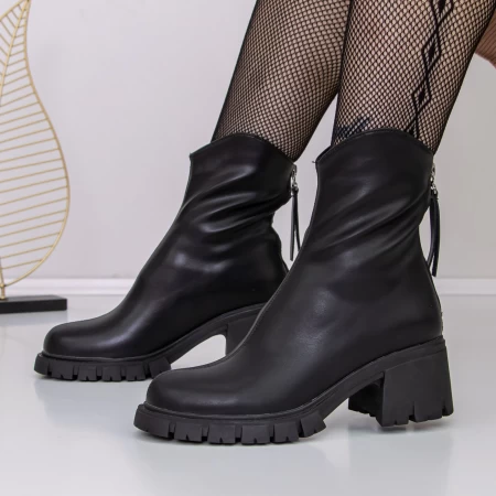 3WL16 Black Stiefel Mei