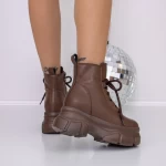 3sjn6 Stiefel braun Mei
