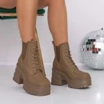 Stiefel auf der 3SJN8 -Plattform Brown Mei
