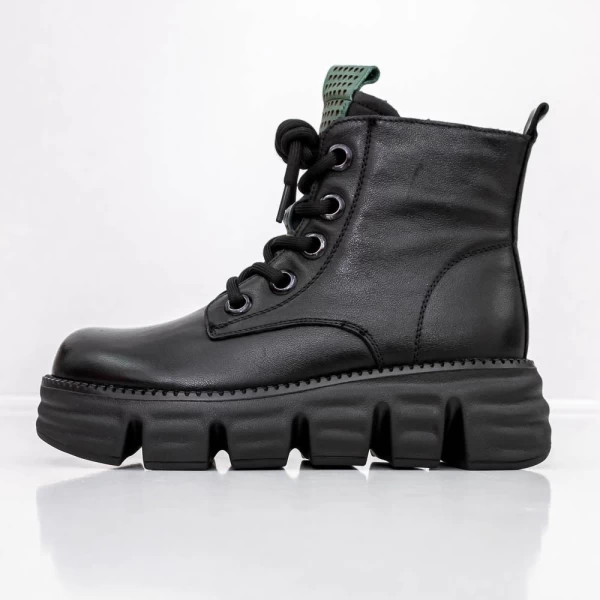 Stiefel 23651-2 Schwarz | Gebildet
