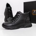 M3055 Schwarze Stiefel Gebildet