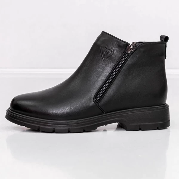 M7670 Black Stiefel Gebildet