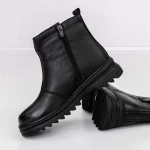 Stiefel 0322 Schwarz | Gebildet