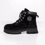 X131 schwarze Stiefel Gebildet