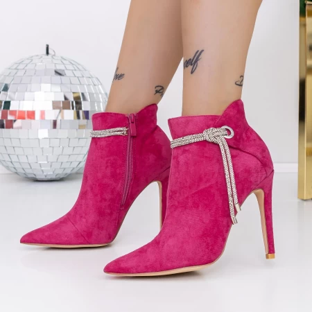 Kurze Stiefel mit einem dünnen Absatz 3SEX32 Pink | Mei