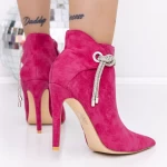 Kurze Stiefel mit einem dünnen Absatz 3SEX32 Pink | Mei