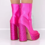 Kurze Frauenstiefel mit einer dicken Ferse und einer 3KV11 -Plattform Pink | Mei