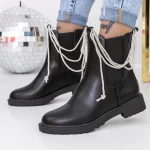 3LE27 Schwarze Stiefel Mei