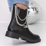 3LE27 Schwarze Stiefel Mei