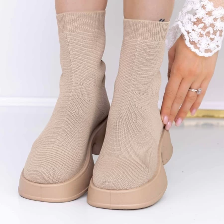 3B12 Beige Stiefel Mei