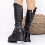 Stiefel auf der 3WL29 -Plattform Black | Mei