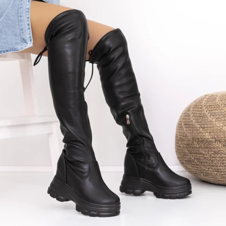 Stiefel auf der 3WL53 -Plattform Black | Mei