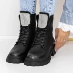 Frauenstiefel mit Pelz 3mx17 Black | Mei
