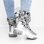 Frauenstiefel mit 3LT2 Fell Silber Mei