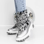Frauenstiefel mit 3LT2 Fell Silber Mei