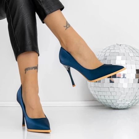 3DC27 Fersen blau Mei