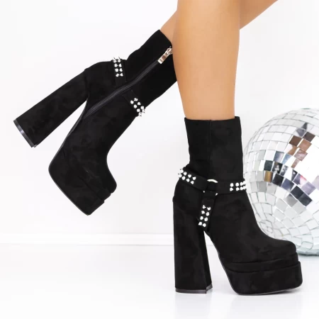 Kurze High Heels und 3LB9 -Plattform schwarz Mei