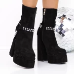 Kurze High Heels und 3LB9 -Plattform schwarz Mei