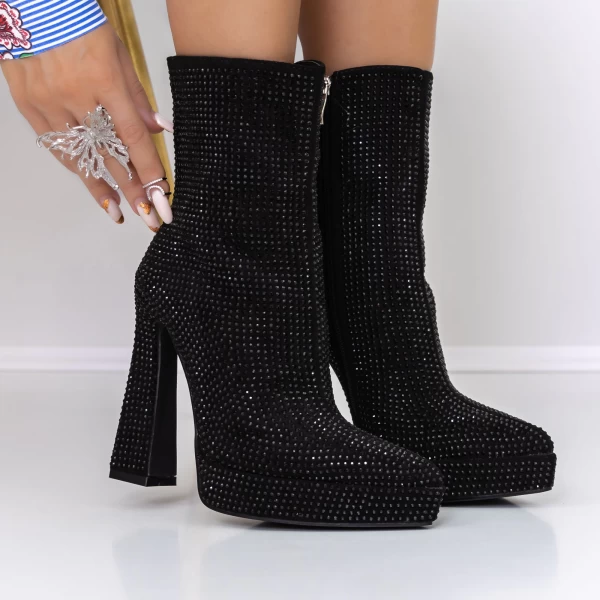 Kurze High Heels und 3KV9 -Plattform schwarz | Mei