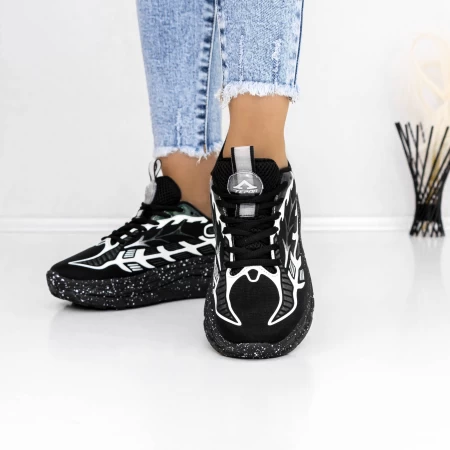 Frauen -Sneaker 3J2 Black Mei