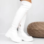 Stiefel auf der 3WL56 -weißen Plattform Mei