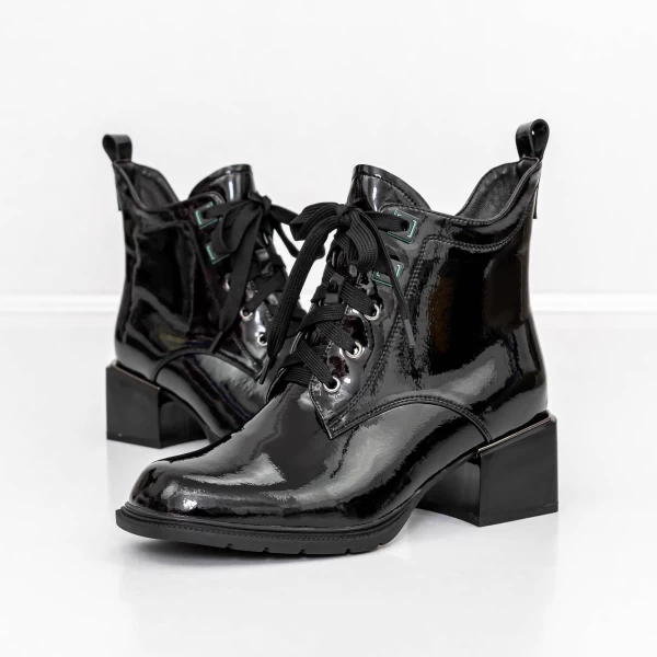 Frauenstiefel mit Pelz K031-860-1A Black | Jose Simon