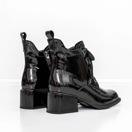 Frauenstiefel mit Pelz K031-860-1A Black | Jose Simon