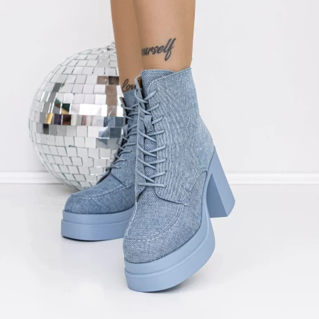 Kurze Stiefel mit einer dicken Ferse 3yl12 Blau Mei