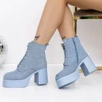 Kurze Stiefel mit einer dicken Ferse 3yl12 Blau Mei
