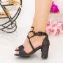 Sandalen mit dicken Absätzen xdr276a schwarz | Mei
