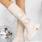 Stiefel auf dem 3WL21 Beige Mei