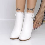 Kurze Stiefel mit einem dicken 3FZ1 -Ferse Weiß Mei