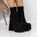 Kurze High Heels und 3QF8 -Plattform schwarz | Mei