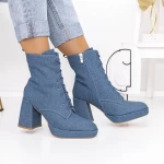 Kurze High Heels und 3KV20 Plattform Light Blue | Mei