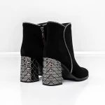 Kurze Stiefel mit einer dicken Ferse K9071-80B Black Jose Simon